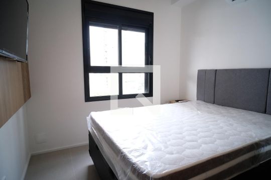 Quarto de apartamento para alugar com 1 quarto, 30m² em Pinheiros, São Paulo