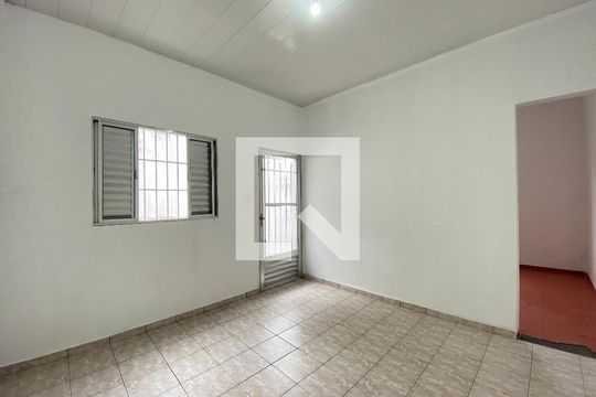 Casa para alugar com 1 quarto, 80m² em Parque Vitória, São Paulo