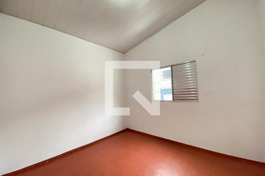 Quarto de casa para alugar com 1 quarto, 80m² em Parque Vitória, São Paulo