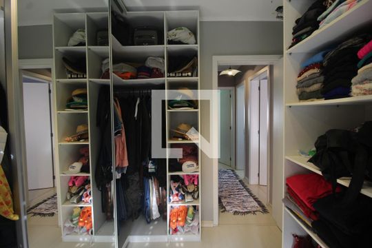 Quarto 2 de apartamento para alugar com 3 quartos, 160m² em Estância Velha, Canoas
