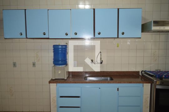 Cozinha de casa à venda com 3 quartos, 400m² em Vila Dom Pedro I, São Paulo