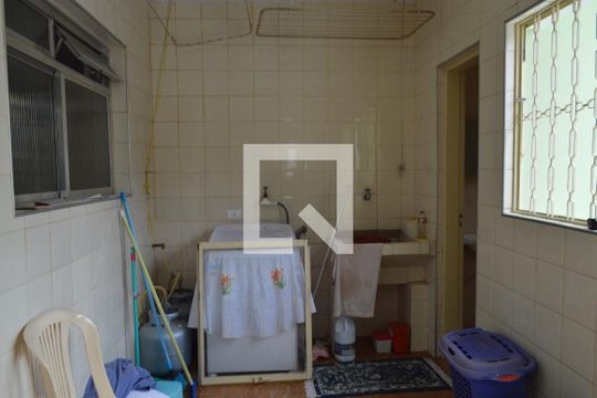 Área de Serviço de casa à venda com 3 quartos, 400m² em Vila Dom Pedro I, São Paulo