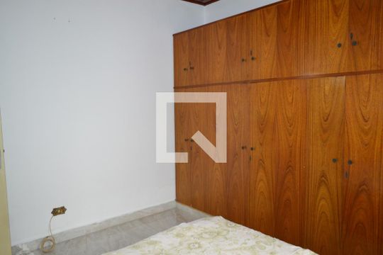 Quarto 1 de casa à venda com 3 quartos, 400m² em Vila Dom Pedro I, São Paulo