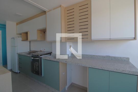 Cozinha de apartamento à venda com 2 quartos, 59m² em Socorro, São Paulo