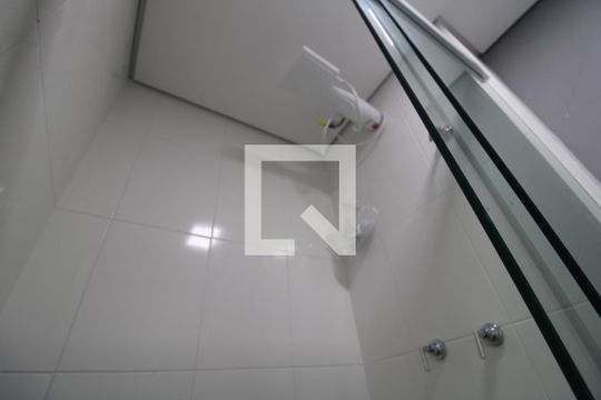 Chuveiro banheiro comum de apartamento à venda com 2 quartos, 59m² em Socorro, São Paulo