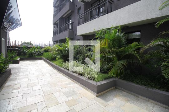 Hall de entrada de kitnet/studio à venda com 1 quarto, 26m² em Jardim Panorama, São Paulo