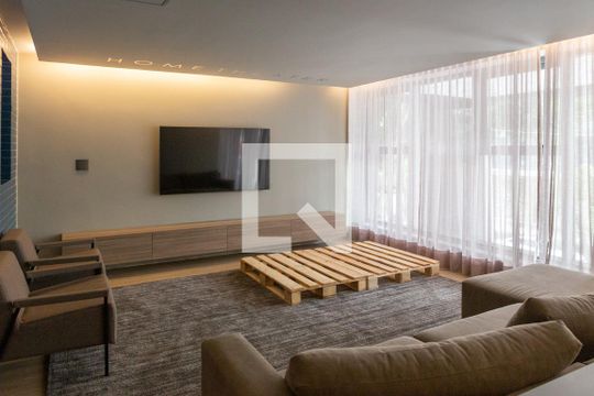 Área comum - Sala de TV de kitnet/studio para alugar com 1 quarto, 24m² em Perdizes, São Paulo