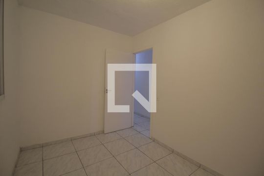 Quarto 1 de apartamento para alugar com 2 quartos, 42m² em Rio Branco, Canoas