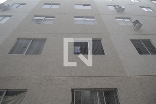 Placa de apartamento para alugar com 2 quartos, 42m² em Rio Branco, Canoas