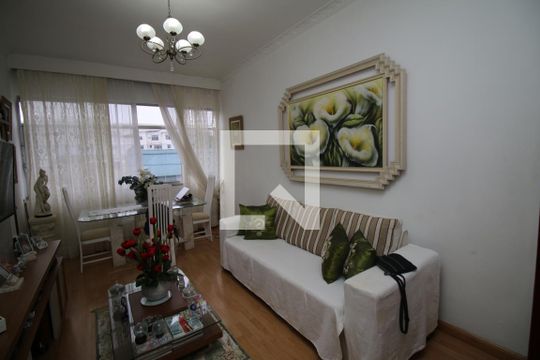 Apartamento à venda com 3 quartos, 60m² em Bonsucesso, Rio de Janeiro