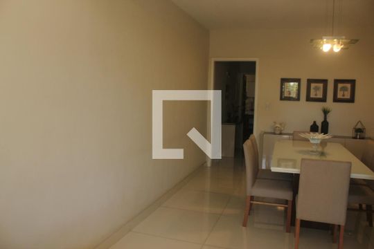 Sala de casa à venda com 3 quartos, 156m² em Jardim Consórcio, São Paulo