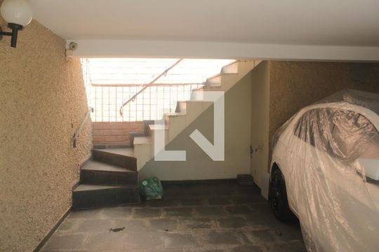 Garagem de casa à venda com 3 quartos, 156m² em Jardim Consórcio, São Paulo