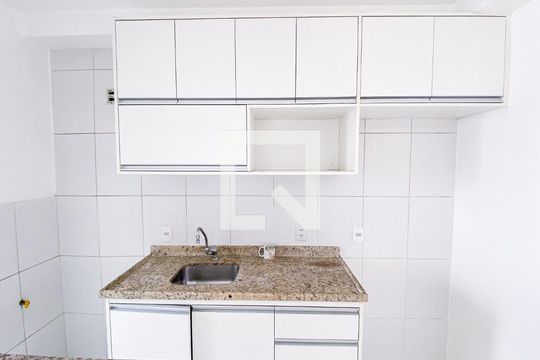 Cozinha de apartamento para alugar com 2 quartos, 51m² em Vila Metalúrgica, Santo André