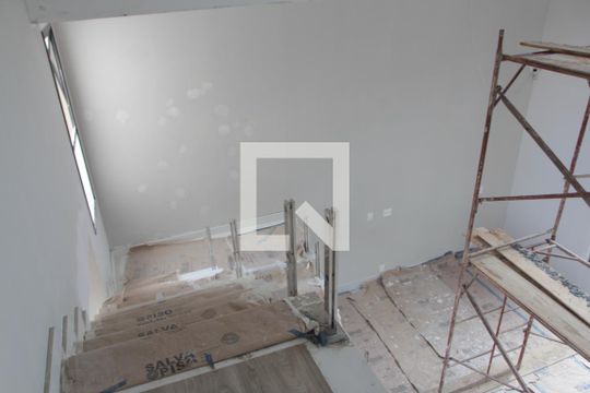 escada de casa à venda com 5 quartos, 360m² em Itapoã, Belo Horizonte