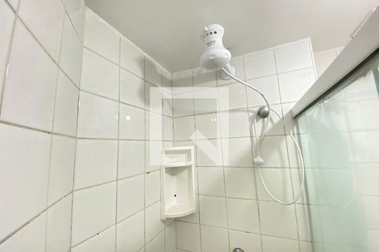 Banheiro de apartamento para alugar com 2 quartos, 91m² em Rio Vermelho, Salvador