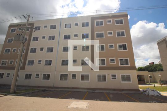 Fachada do bloco de apartamento à venda com 2 quartos, 40m² em Cavalhada, Porto Alegre