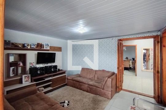 Casa para alugar com 2 quartos, 80m² em Santos Dumont, São Leopoldo