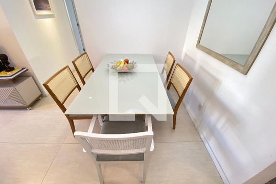 Sala de apartamento para alugar com 3 quartos, 84m² em Federação, Salvador