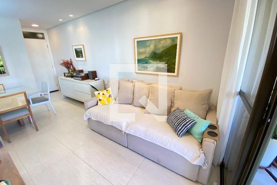 Sala de apartamento para alugar com 3 quartos, 84m² em Federação, Salvador