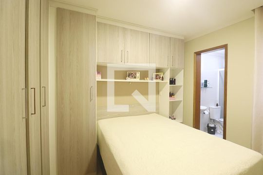Suíte - Quarto 1 de apartamento à venda com 3 quartos, 150m² em Utinga, Santo André