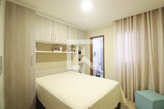 Suíte - Quarto 1 de apartamento à venda com 3 quartos, 150m² em Utinga, Santo André