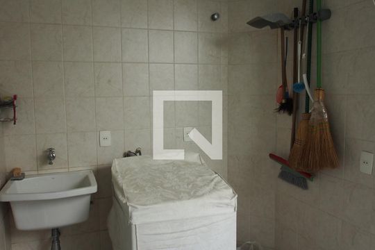 Lavanderia de casa à venda com 5 quartos, 300m² em Jardim Paulista I, Jundiaí