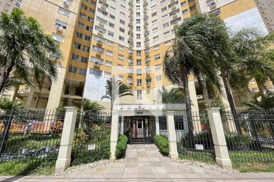 Fachada de apartamento à venda com 2 quartos, 65m² em Partenon, Porto Alegre