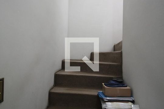 Escada de casa à venda com 3 quartos, 178m² em Mandaqui, São Paulo