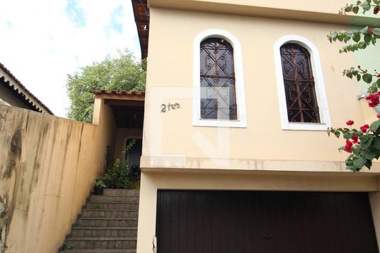 Fachada de casa à venda com 3 quartos, 178m² em Mandaqui, São Paulo