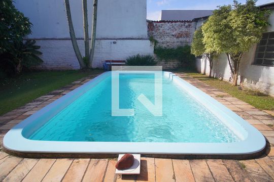 Piscina de casa à venda com 3 quartos, 240m² em Rio dos Sinos, São Leopoldo