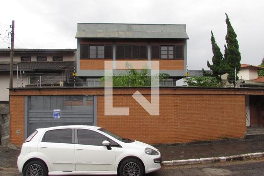 Fachada de casa à venda com 4 quartos, 630m² em Rolinópolis, São Paulo