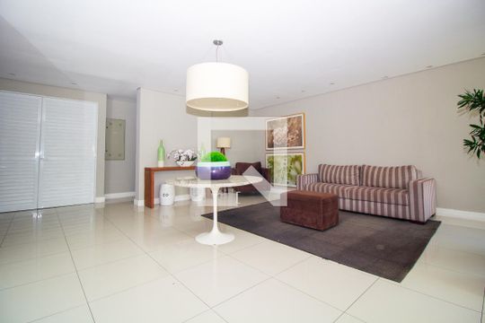 Hall de Entrada de apartamento à venda com 3 quartos, 65m² em Farrapos, Porto Alegre