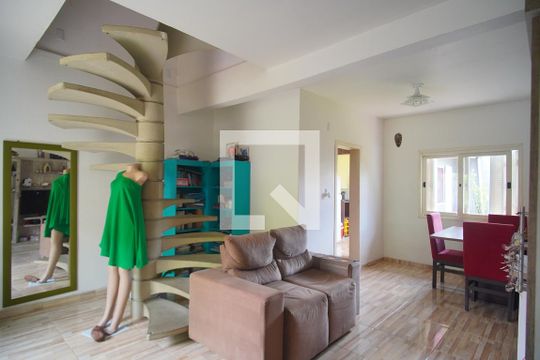Casa à venda com 4 quartos, 200m² em Fazenda São Borja, São Leopoldo