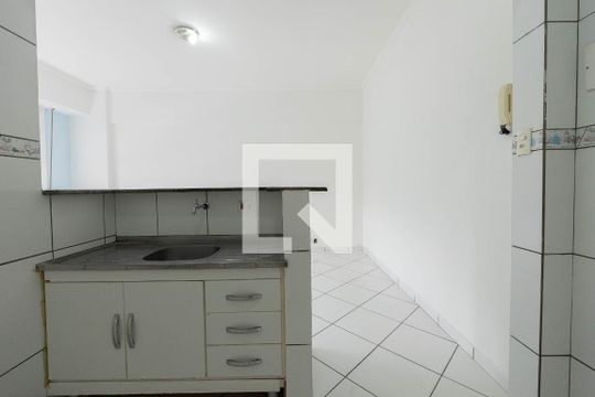 Cozinha de kitnet/studio à venda com 1 quarto, 30m² em Bela Vista, São Paulo