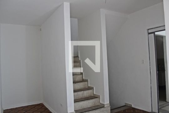 Hall de entrada de casa para alugar com 4 quartos, 250m² em Vila Romana, São Paulo