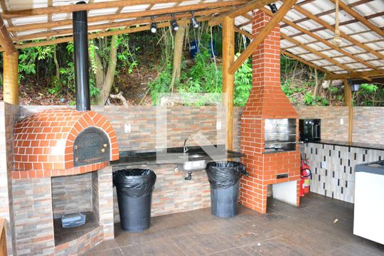 Área comum - Churrasqueira de apartamento para alugar com 2 quartos, 50m² em Imbuí, Salvador