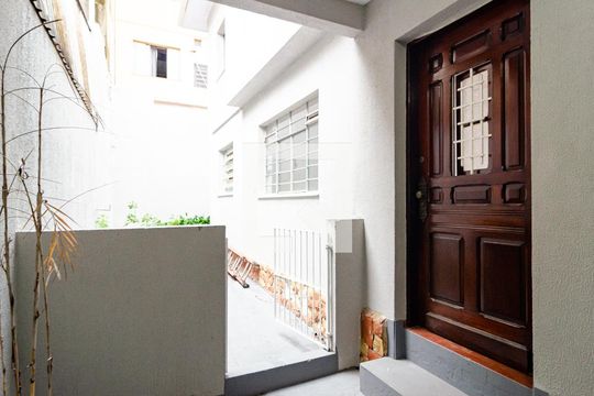 Entrada de casa à venda com 3 quartos, 112m² em Chácara Inglesa, São Paulo