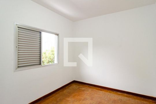 Quarto 1 de casa à venda com 3 quartos, 112m² em Chácara Inglesa, São Paulo