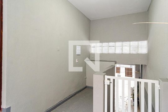 Entrada de casa à venda com 3 quartos, 112m² em Chácara Inglesa, São Paulo
