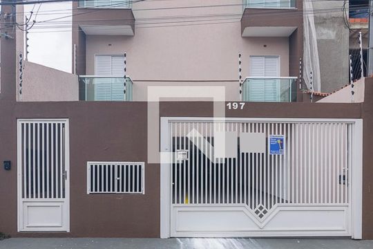 Fachada de apartamento para alugar com 2 quartos, 58m² em Santa Terezinha, Santo André