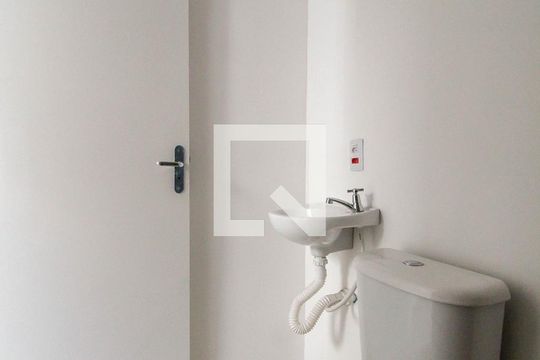 Banheiro de kitnet/studio à venda com 1 quarto, 25m² em Vila Prudente, São Paulo