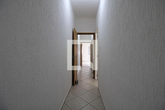 corredor para os comodos_2 de casa à venda com 3 quartos, 140m² em Vila Gumercindo, São Paulo