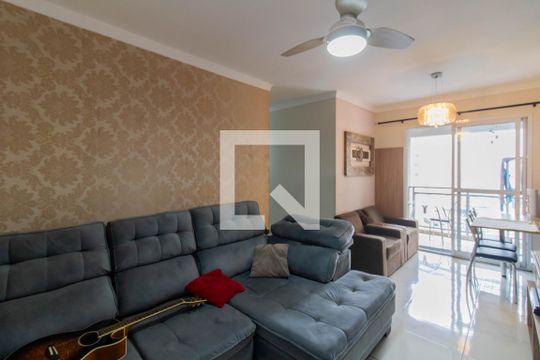 Sala de apartamento à venda com 2 quartos, 63m² em Picanço, Guarulhos