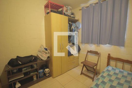 Quarto 1 de apartamento para alugar com 2 quartos, 38m² em Olaria, Canoas