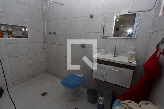 Banheiro de casa à venda com 2 quartos, 120m² em Chácara Belenzinho, São Paulo