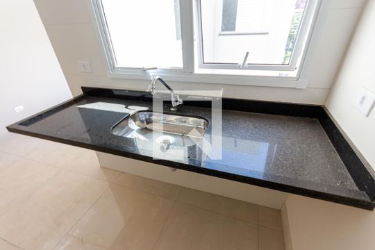 Pia de apartamento à venda com 2 quartos, 44m² em Vila Metalurgica, Santo André