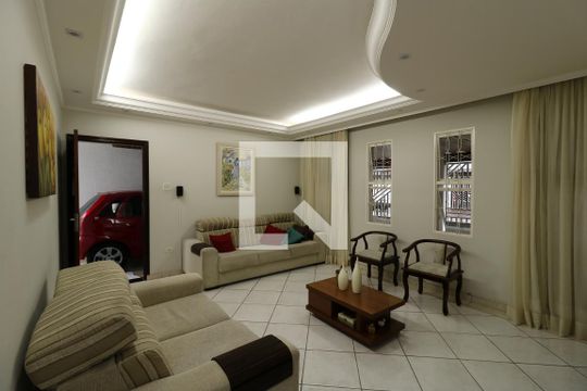 Sala de casa à venda com 5 quartos, 240m² em Jardim Ocara, Santo André