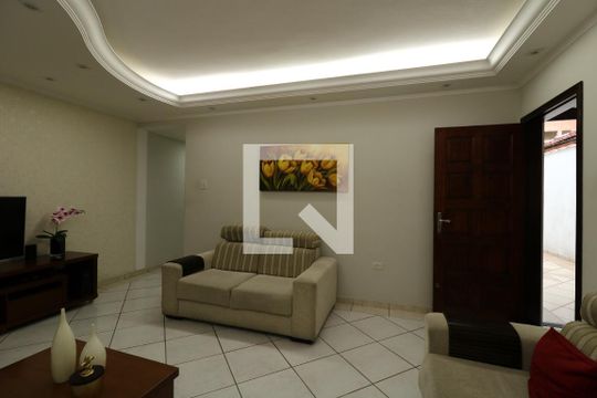 Sala de casa à venda com 5 quartos, 240m² em Jardim Ocara, Santo André