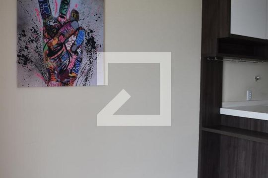 Sala de apartamento para alugar com 1 quarto, 40m² em Campina do Siqueira, Curitiba