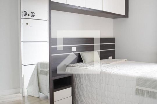 Quarto de apartamento para alugar com 1 quarto, 40m² em Campina do Siqueira, Curitiba